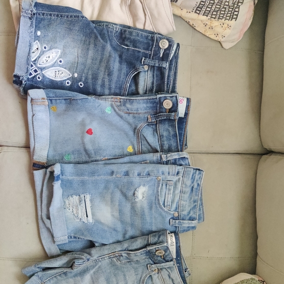 Bundle of kids shorts - Picture 4 of 4